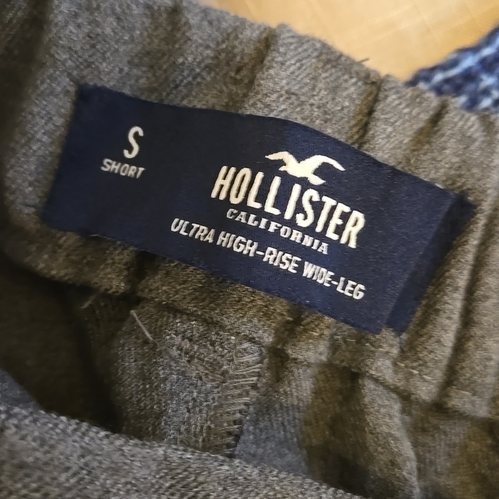 Hollister Uktra Hi Rise Wide Leg Gray Trouser Dress Pants - Picture 5 of 7